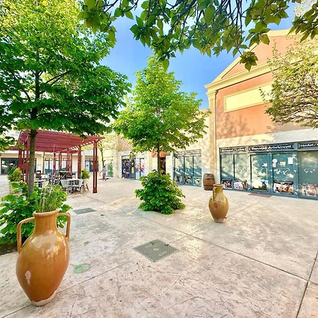Single Room A503 Stayinn By Cosmopolis Stefanestii de Jos Exterior foto